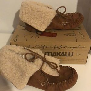 🌵 2/$15 - NWT Makalu shoes size 6.5